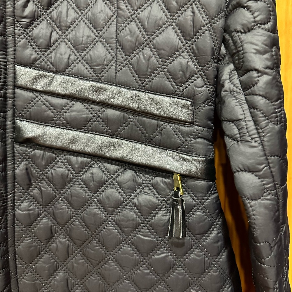 Jacket - Picture 6 of 10